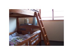 MANABI外语学院学生宿舍 