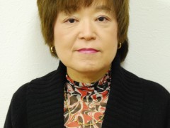 伟志语学院
武井眞知子（学院長）