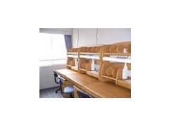 东大阪大学柏原高级中学 学生宿舍一角