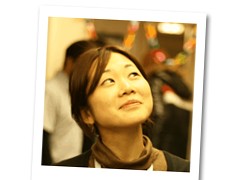 丸山友子（教师）
Maruyama Tomoko
神户干净漂亮、治安也好。留学生活务必请来神户!! 