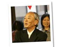 尾上正纪（教师）
Onoe Masanori
想学日语的话---请来日本!24小时306度日本语环境!热心的老师和愉快的朋友在等待着你们的到来!