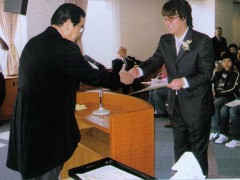 简介：