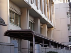 东京都立浅草高等学校校园外景 