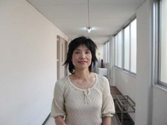 北九州YMCA日本语学校老师镰他庆子