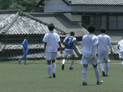 明德义塾高等学校运动场学生运动中