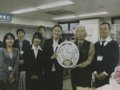 九州外国语学院九州外国语学院学生受到嘉奖