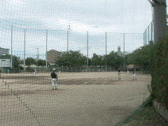  冲学园高等学校运动场