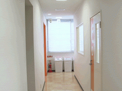  J国际学院楼道