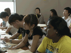 京都国际学院学生