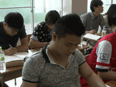 京都国际学院学生
