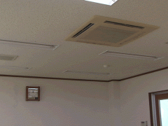 冈山县共生高等学校宿舍天花板