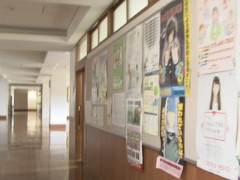 洛南高等学校教学楼教室楼道