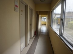 仙台育英高中宿舍楼内