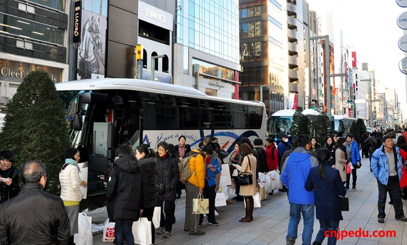访日外国游客数再创新高 望体验日式款待