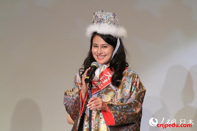 日本在野党党首女儿获选2016年度“日本小姐”