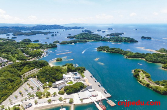 在日中国留学生举办写真展