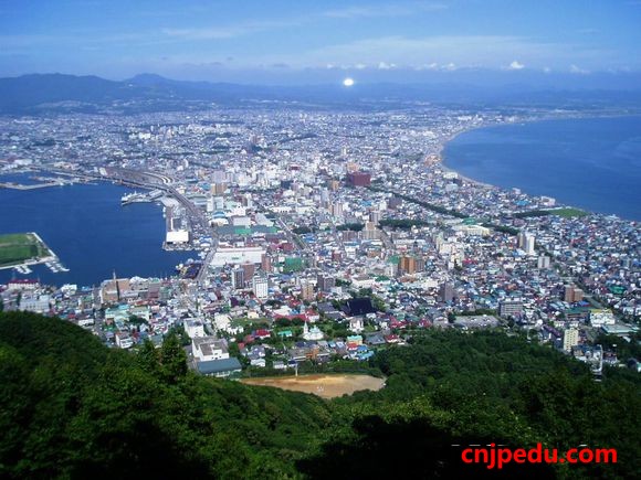 中国留学生暑期学习北海道民谣 体验日本传统文化