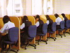 好文女子学园高校学生自习室