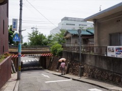 云雀丘学园高等学校宝塚市街上学路上