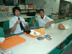 冲绳尚学高中学生宿舍食堂