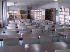 云雀丘学园高等学校图书馆