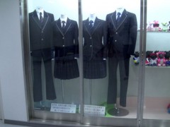 冲绳尚学高等学校校服展示