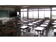冲绳尚学高中普通教室