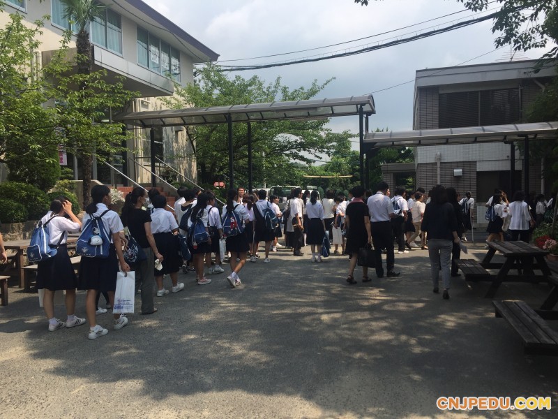 日本政府预计2020年开始实施私立高中部分免费政策