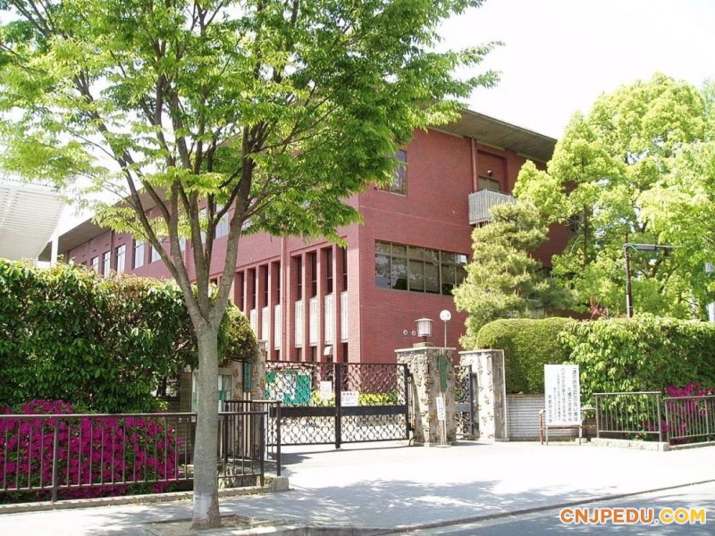 京都府立大学