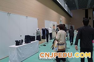 校服展示