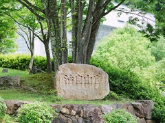 简介：