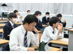 日本高中“伦理”课到底学什么？和中国人的理解完全不一样！
